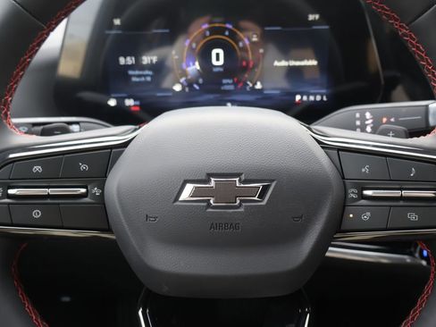 New 2026 Chevrolet Equinox RS w/ Convenience Package III FWD image 22