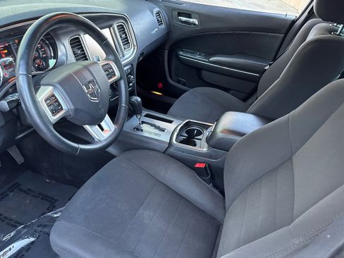 Used 2014 Dodge Charger R/T w/ Wheels & Tunes Group image 10