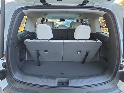 New 2026 Hyundai Santa Fe SE image 13