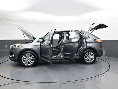 Used 2022 Ford Edge Titanium w/ Equipment Group 301A image 44