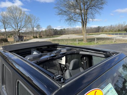 New 2026 Jeep Wrangler Unlimited Sport image 8