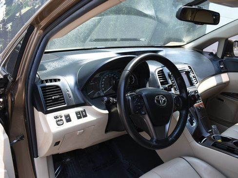 Used 2014 Toyota Venza Limited w/ Tow Prep Package AWD/4WD image 14