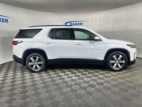 Certified 2023 Chevrolet Traverse LT w/ LT Premium Package AWD/4WD image 10