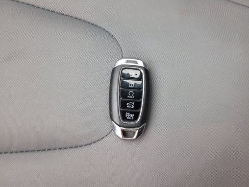 Used 2023 Hyundai Elantra SEL FWD image 32