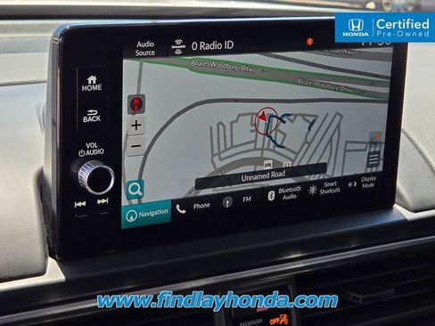 Certified 2025 Honda Pilot Touring image 29