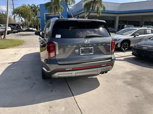 Used 2025 Hyundai Palisade SEL FWD image 36