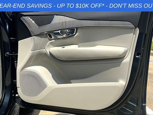 Used 2025 Volvo XC90 B6 Plus w/ Protection Package Premier image 14