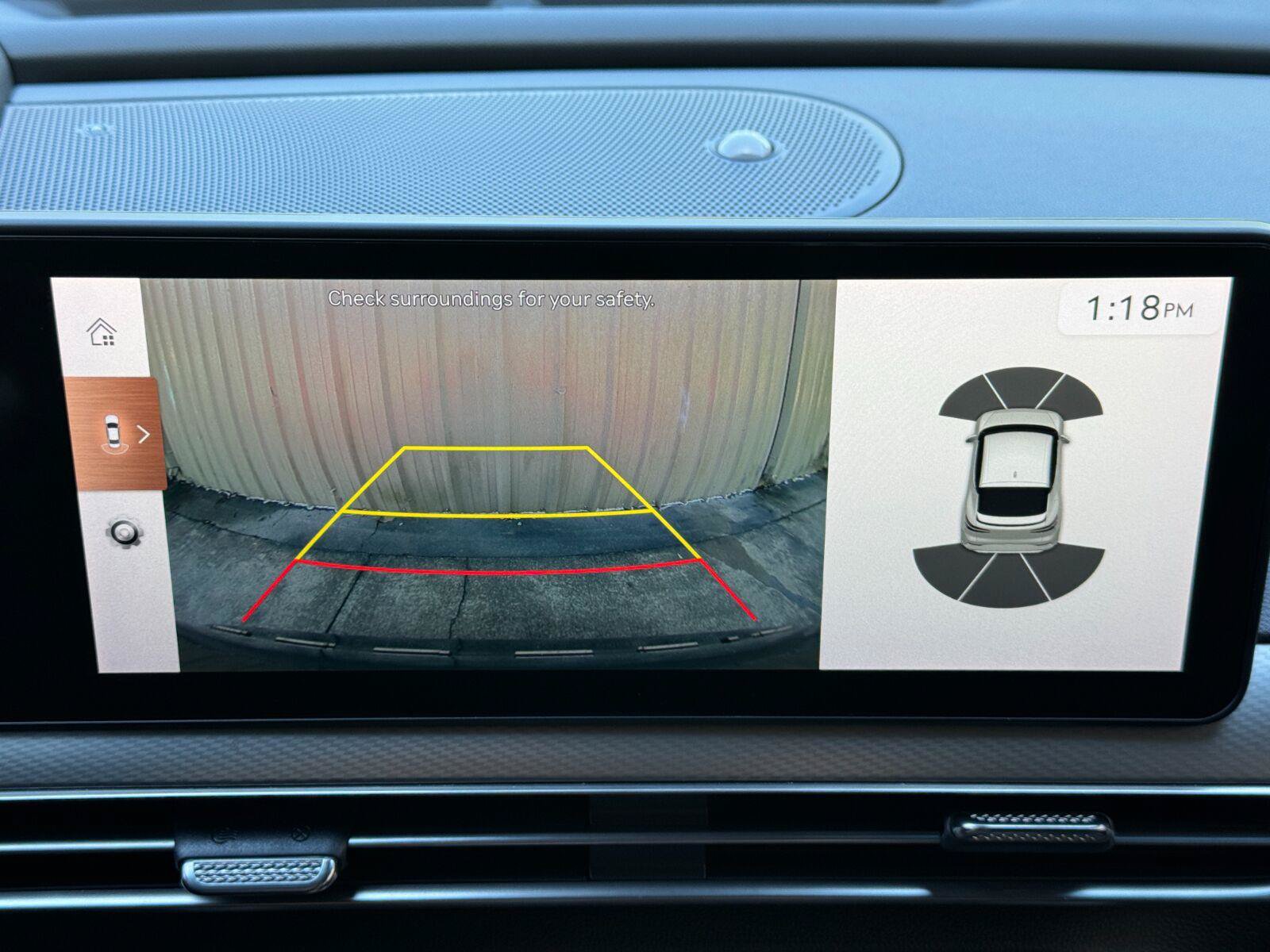 Used 2025 Genesis GV60 RWD image 28