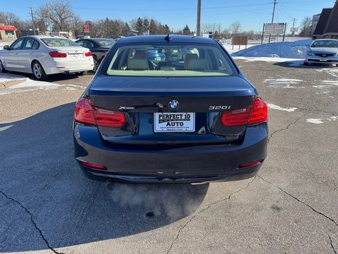 Used 2014 BMW 320i xDrive 4dr Sdn 320i xDrive AWD image 6