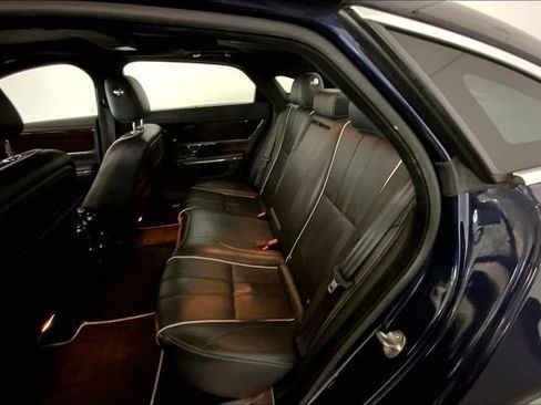 Used 2015 Jaguar XJ L Portfolio image 11