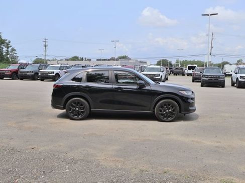 Used 2024 Honda HR-V Sport image 8