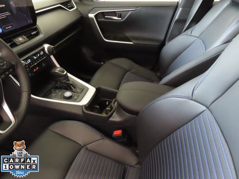 Used 2025 Toyota RAV4 XSE image 23