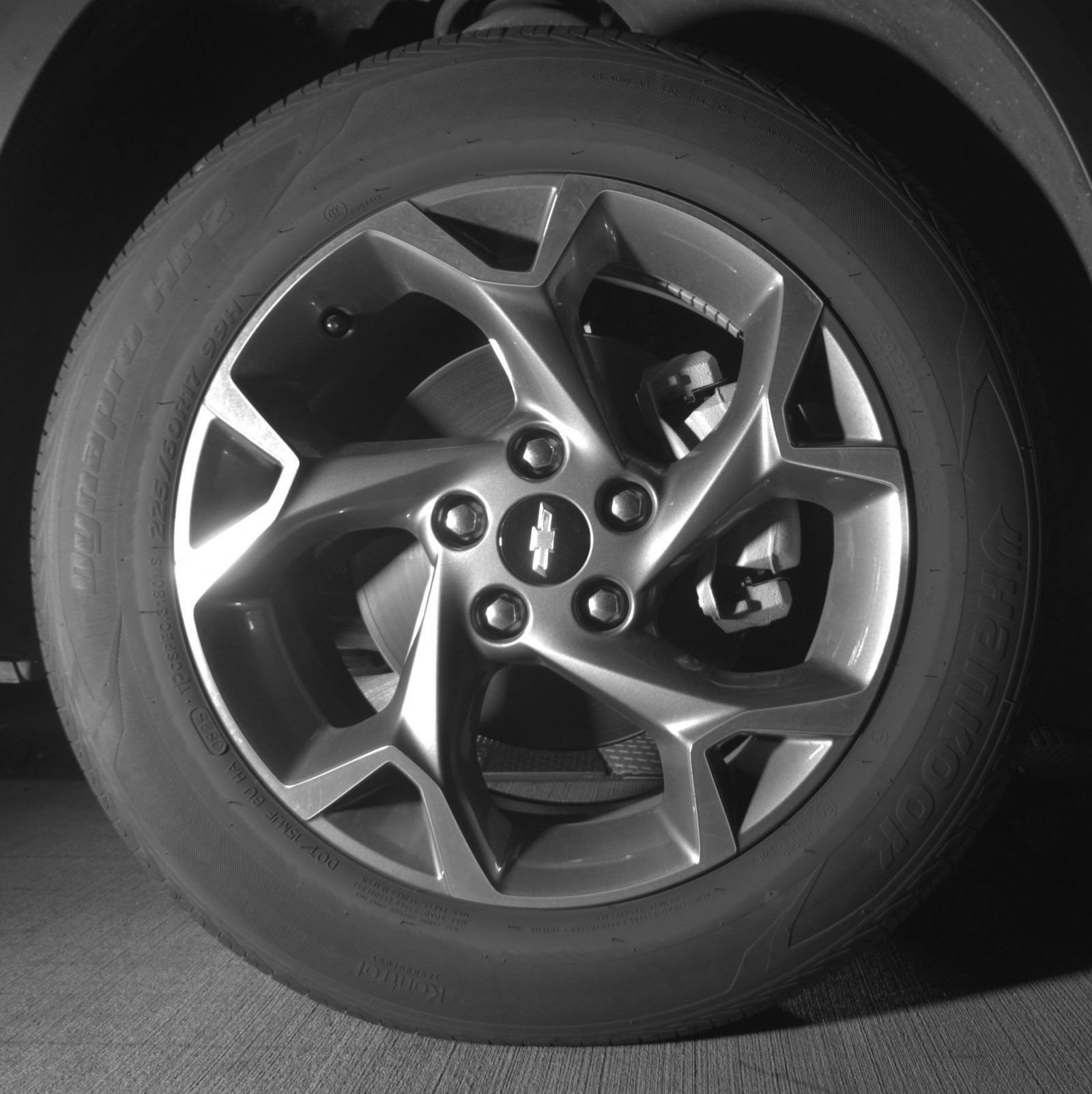 Used 2025 Chevrolet Trax LT FWD image 15