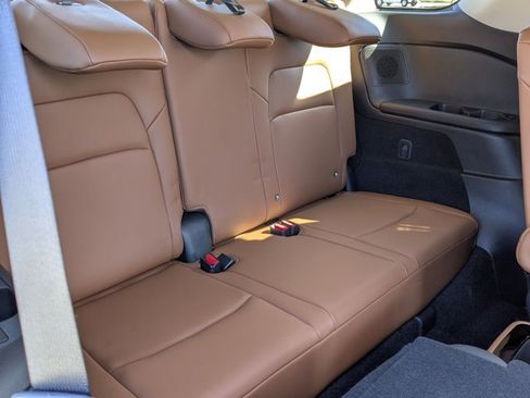 Certified 2025 Nissan Pathfinder Platinum image 22