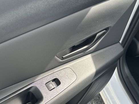 New 2026 Hyundai Elantra Sport FWD image 13