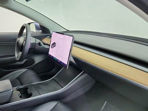 Used 2020 Tesla Model 3 Long Range image 19
