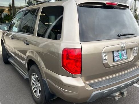 Used 2004 Honda Pilot EX image 3