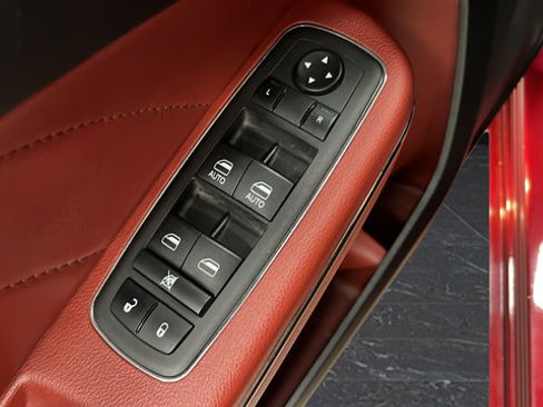 Used 2022 Dodge Charger SRT Hellcat w/ Navigation & Travel Group RWD image 21