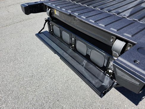 New 2026 GMC Sierra 1500 AT4 w/ AT4 Premium Package image 10