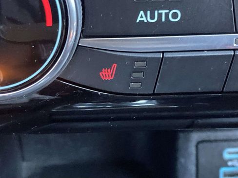 Used 2022 Ford Escape Titanium image 24