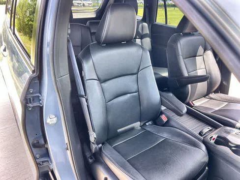 Used 2023 Honda Passport EX-L image 12