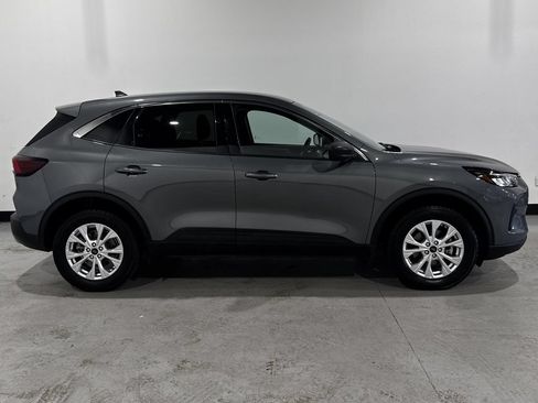 Used 2024 Ford Escape Active AWD/4WD image 23