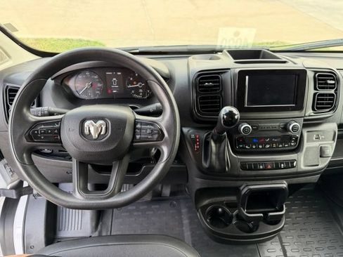 Used 2025 RAM ProMaster 3500 w/ Convenience Group FWD image 15