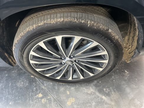 Used 2025 Hyundai Palisade Calligraphy image 13