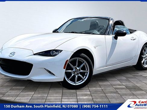 Used 2016 MAZDA MX-5 Miata Sport RWD image 1