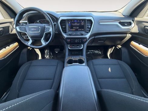 Used 2022 GMC Acadia SLE FWD image 11
