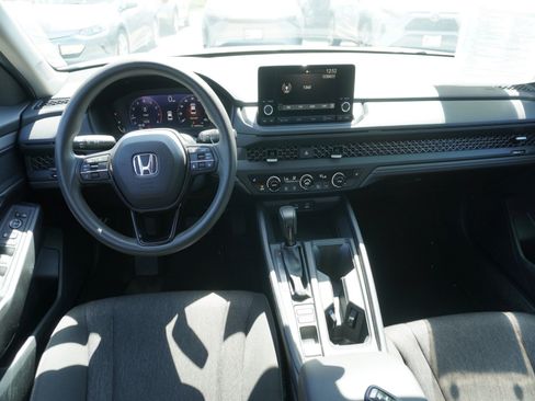 Used 2023 Honda Accord EX image 2