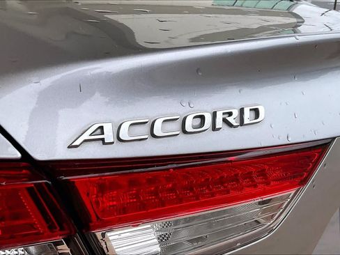 Used 2021 Honda Accord LX image 28