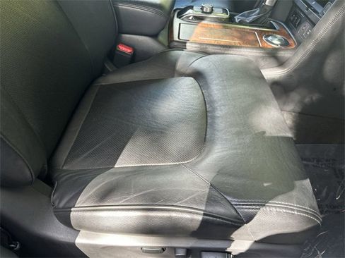 Used 2023 Nissan Armada SL image 38