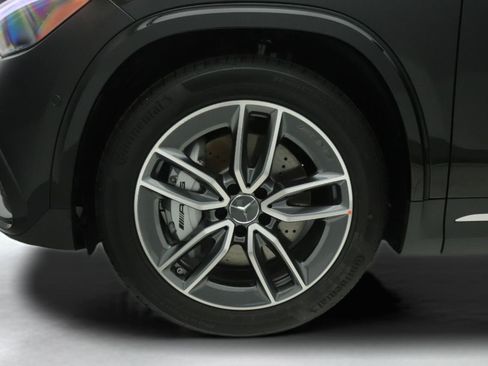 New 2026 Mercedes-Benz GLA 35 AMG 4MATIC image 11