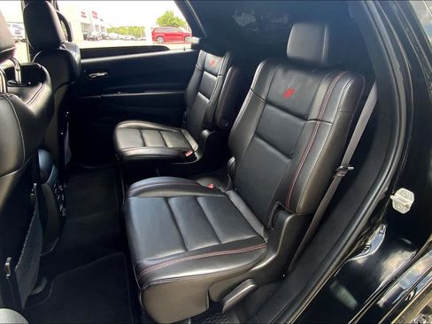 Used 2023 Dodge Durango GT RWD image 21