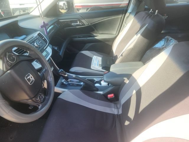 Used 2013 Honda Accord Sport image 9