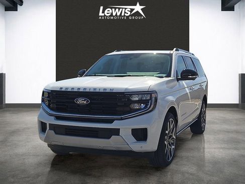 Used 2026 Ford Expedition Platinum w/ Platinum Ultimate Package AWD/4WD image 1