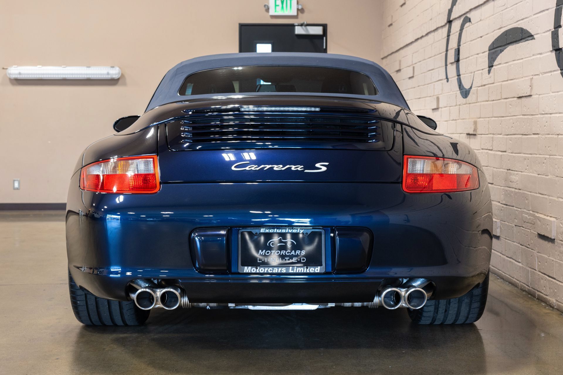 Used 2006 Porsche 911 Carrera S RWD image 9