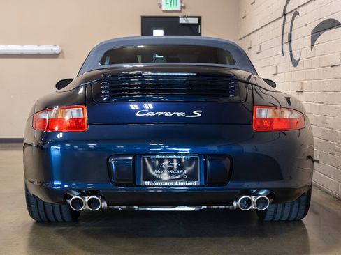 Used 2006 Porsche 911 Carrera S RWD image 9
