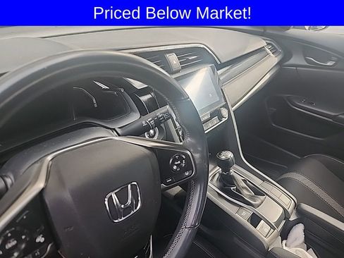 Used 2021 Honda Civic Sport image 4