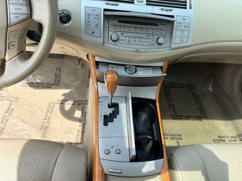 Used 2007 Toyota Avalon Limited FWD image 13