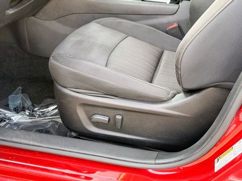 Used 2024 Nissan Altima 2.5 SV FWD image 24