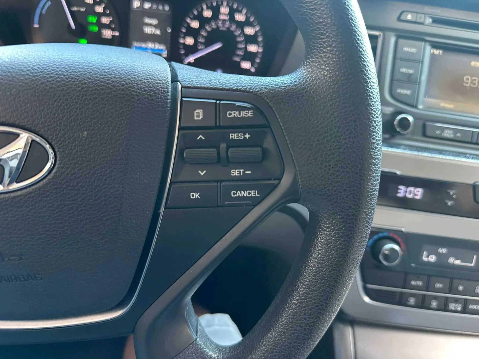 Used 2016 Hyundai Sonata SE FWD image 13