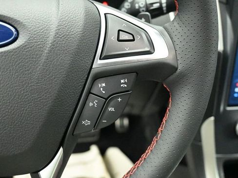 Used 2023 Ford Edge ST-Line w/ Class II Trailer Tow Package image 14