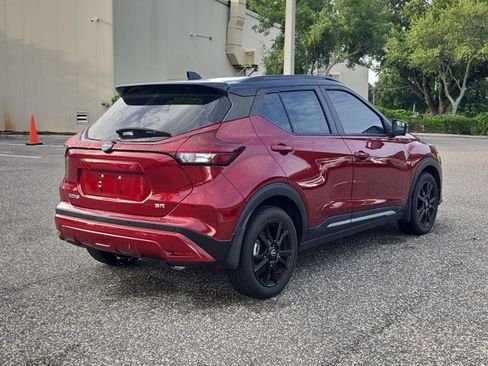 Used 2024 Nissan Kicks SR w/ SR Premium Package FWD image 5