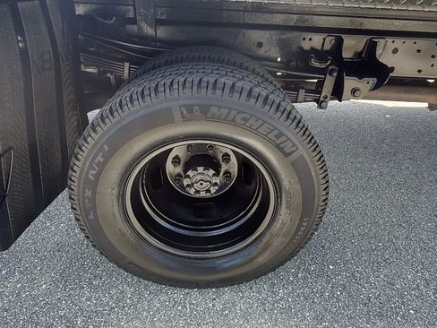 Used 2019 Ford F350 XL w/ Power Equipment Group AWD/4WD image 20