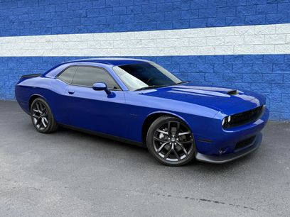 Used 2022 Dodge Challenger R/T w/ Driver Convenience Group