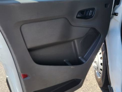 Used 2022 Ford Transit 350 DRW RWD image 12