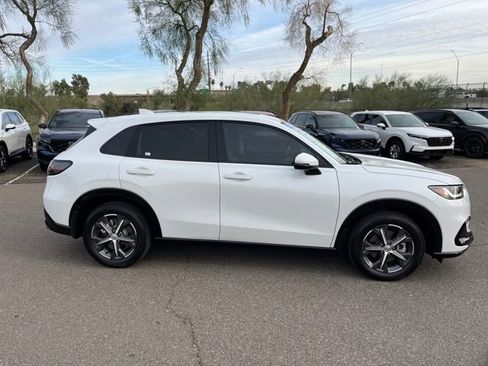 Certified 2023 Honda HR-V EX-L image 18