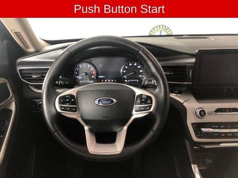 Certified 2023 Ford Explorer XLT w/ Equipment Group 202A AWD/4WD image 9